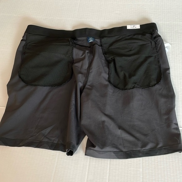 George black camouflage shorts Men’s size 40 NWT - Picture 12 of 16